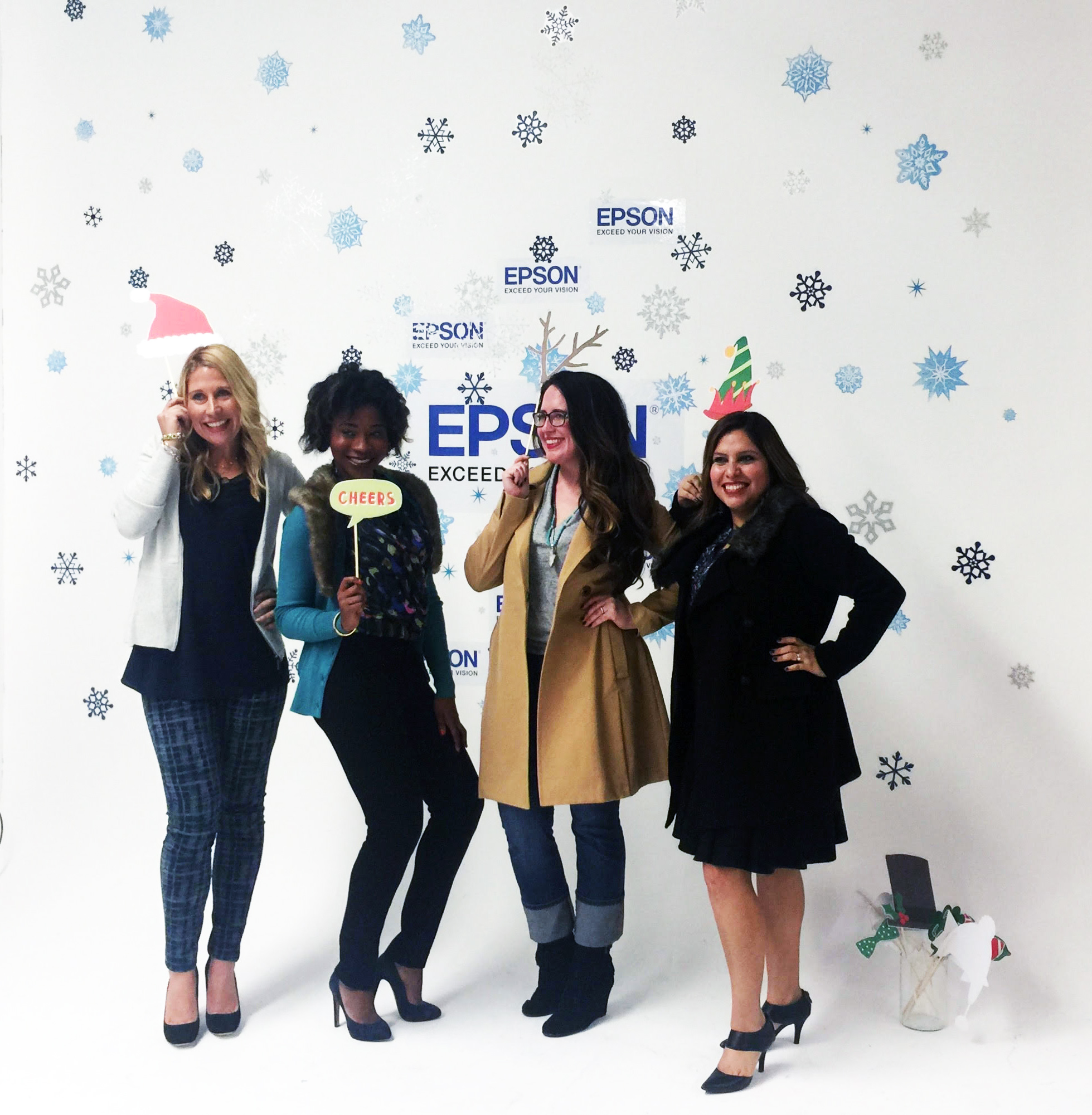 2015 Holiday Must-Haves: MomTrends Annual Soiree