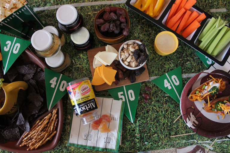 This delivery service has everything (vegan!) you need for the Big Game